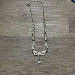 Woman’s Iced Necklace 