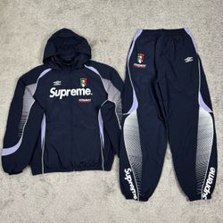 2 piece suit supreme Umbro size large