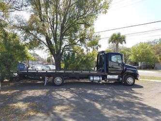 2012 Hino 258 Vulcan 21-foot Steel Flatbed