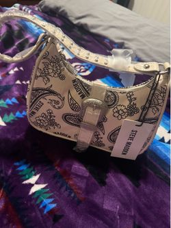 Brand New Steve Madden shoulder bag with tags attached!