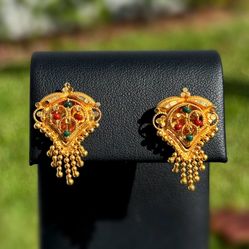 Jewelry Art-Deco 20k solid yellow gold ball filigree work red green stones stud screw earrings