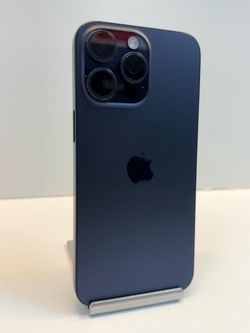 Apple iPhone 15 PRO MAX 512gb. ( Unlocked Phone )