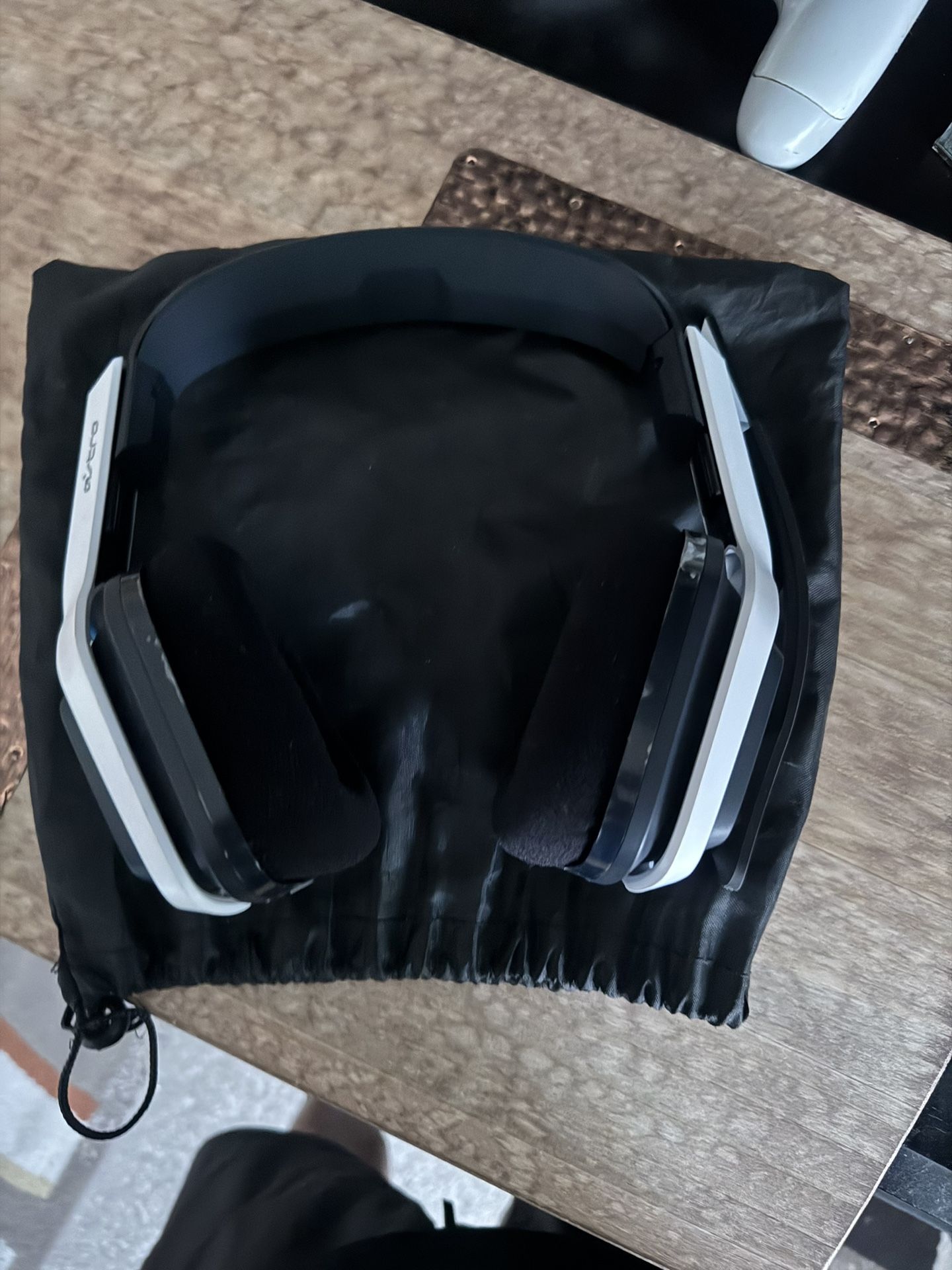 Astro A20 Headphones 