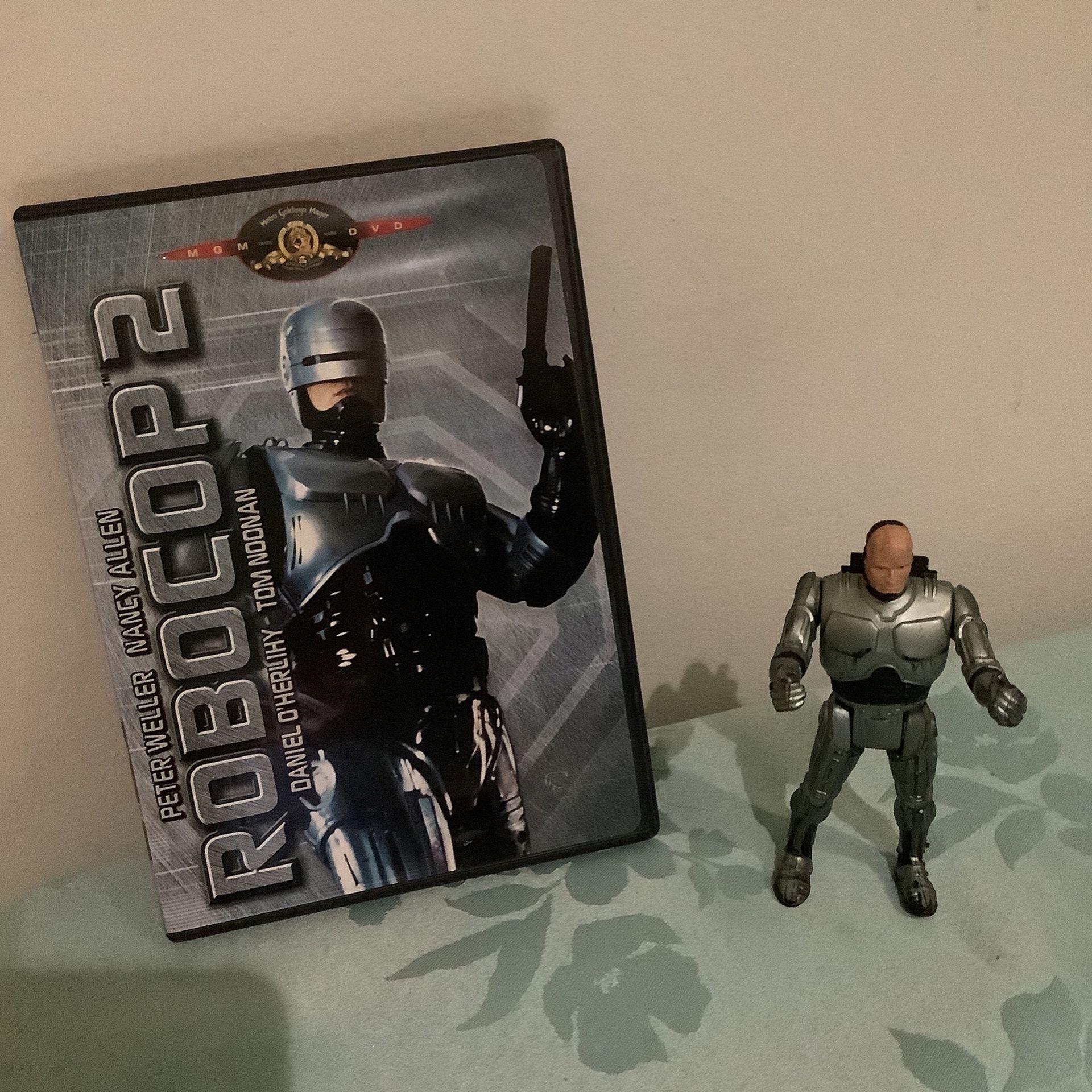 Vtg 1988 Collectible Robocop Officer Murphy Action Figure by Orion #0824. Excellent used