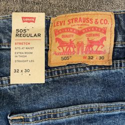 NEW Levi 505 Regular Jeans
