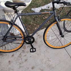 Pure Cycle Fixie 