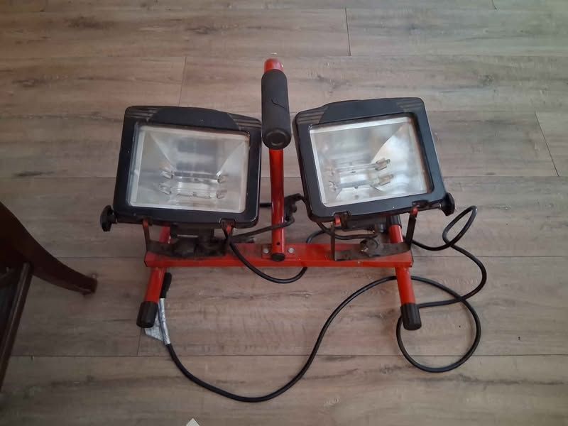 Flood lights