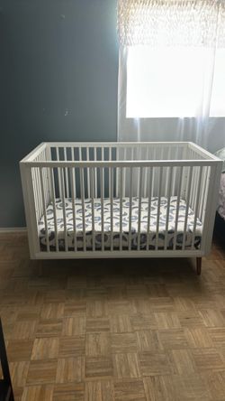 Crib and mattress