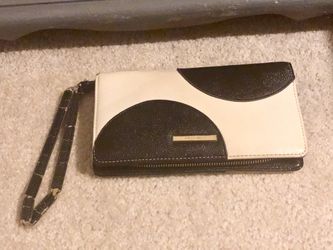 anne klein black white wristlet wallet