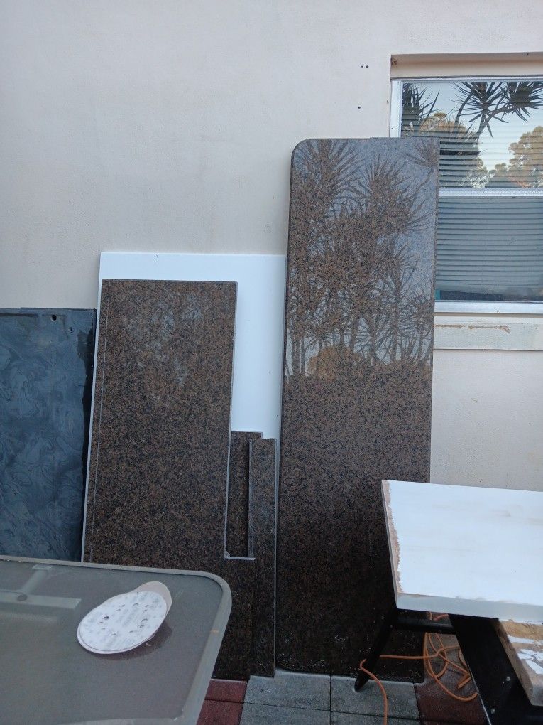 Granite Counter Top Inserts Bull Nosed for Sale in Fort Pierce, FL