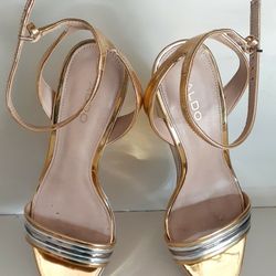 Aldo size 7, 4inc.