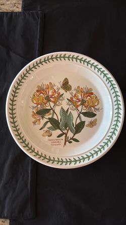 Portmeirion Botanic Garden Honeysuckle Plate