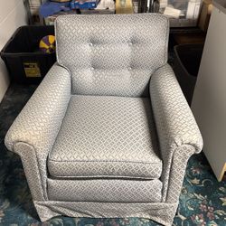 Gray Cushioned Single Sofa Chair