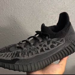 Yeezy 350 V2 Cmpct Slate Onyx Size 12.5