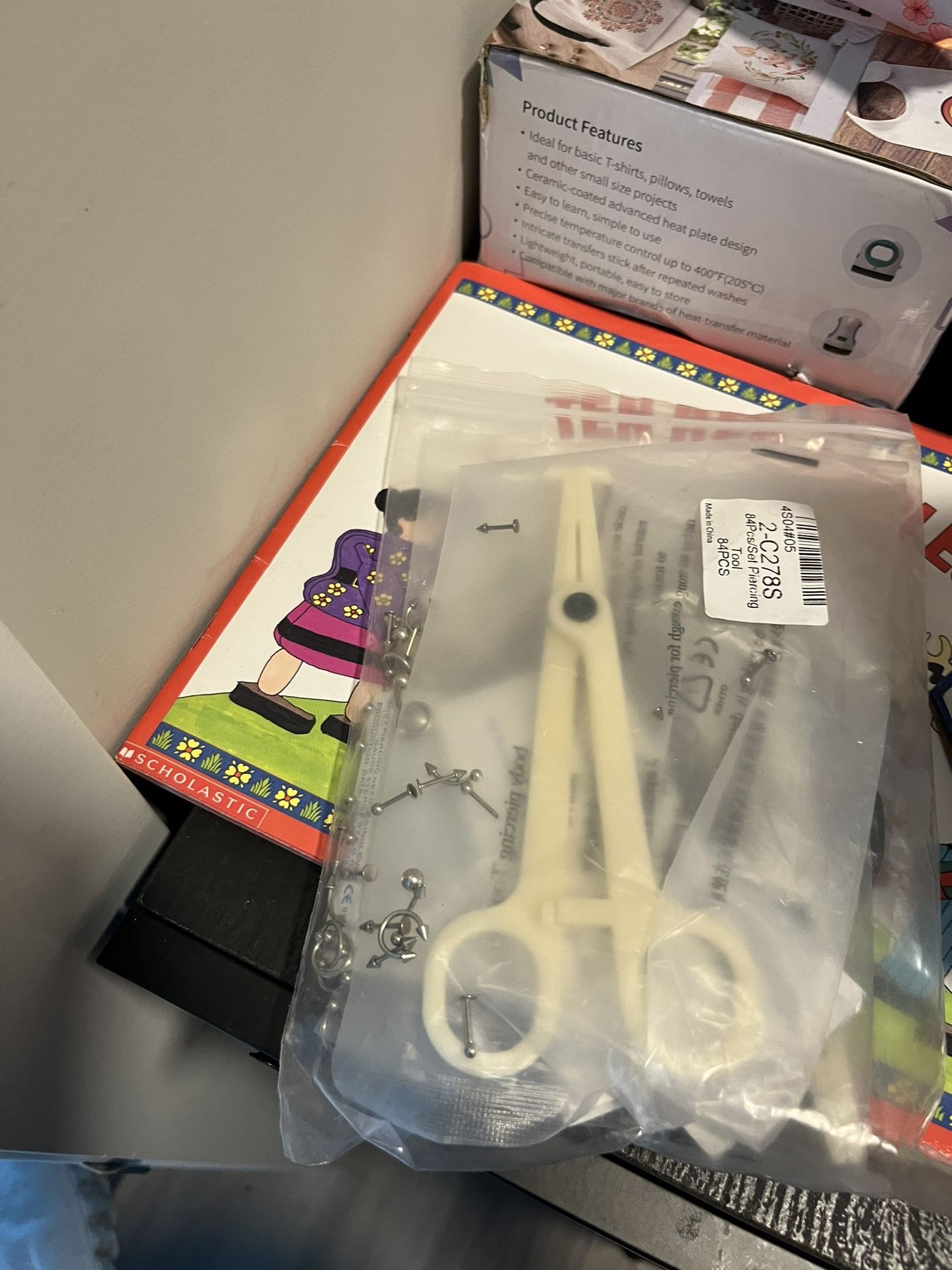Piercing Kit