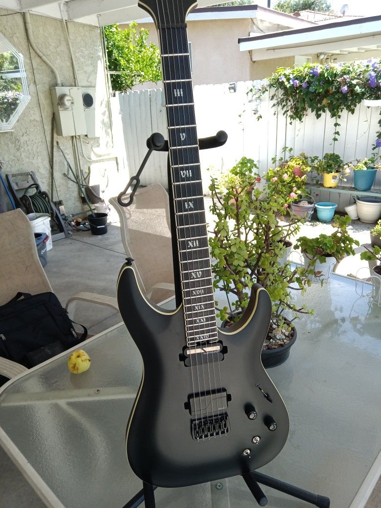 Schecter C-1 HT S SLS Evil Twin Sustainiac