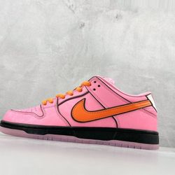 Nike SB Dunk Lw The Powerpuff Girls Blossom