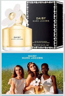 Marc Jacobs Daisy