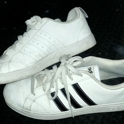 Bunch Of Almost New Shoes