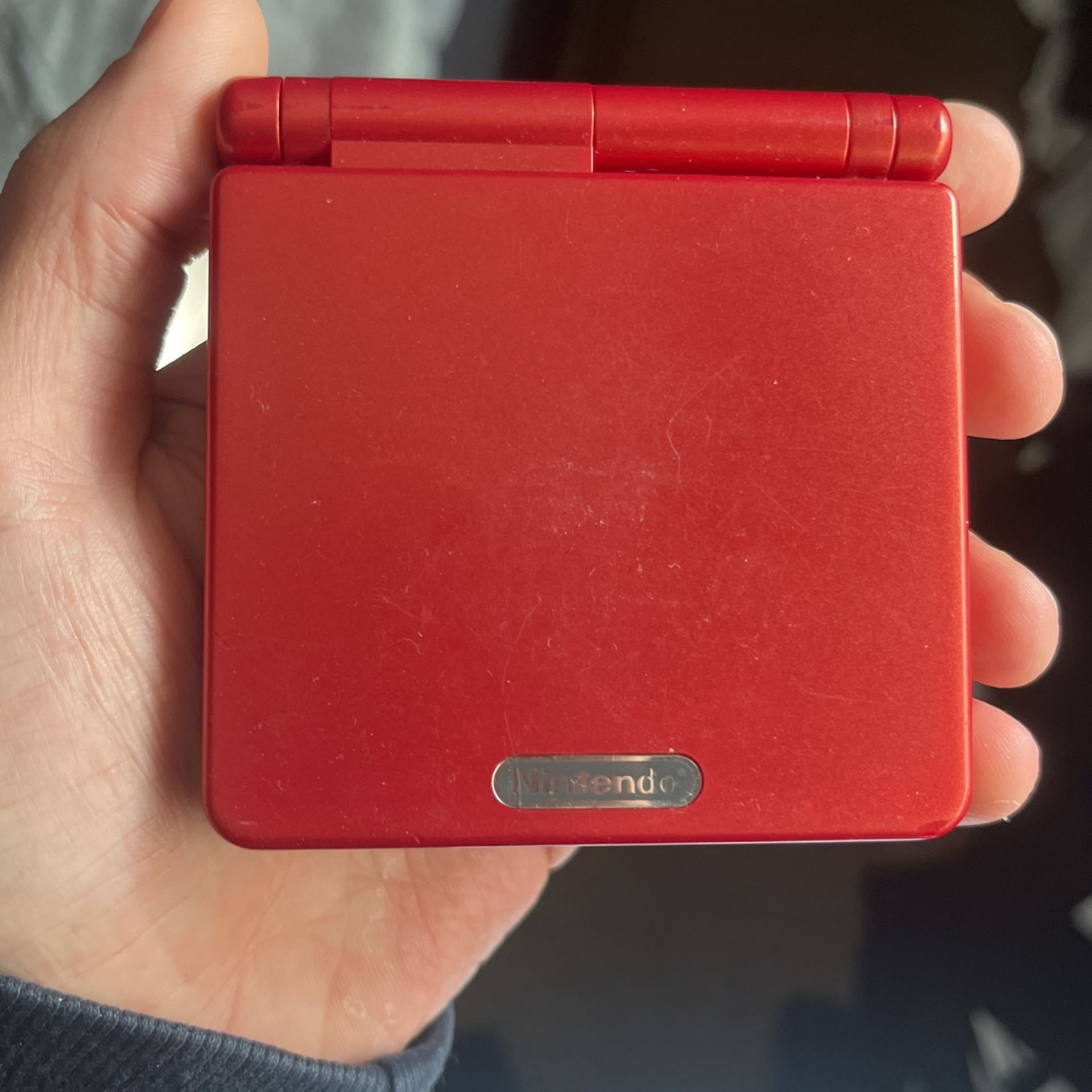 Gameboy Advance SP 001