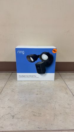 RING FLOODLIGHT CAM WIRED PLUS