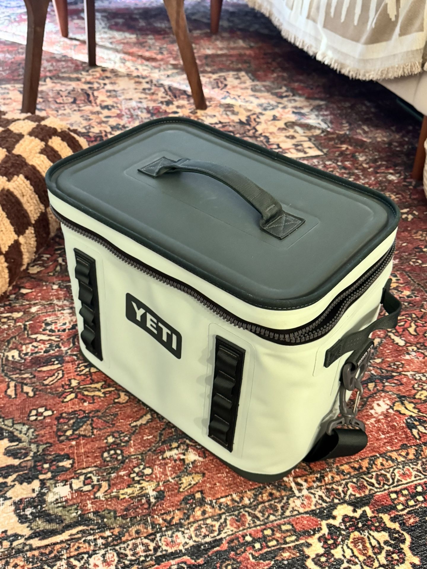 YETI Hopper Flip 18 Cooler