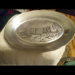 PEWTAREX (TM) of York, Pennsylvania Bread Plate