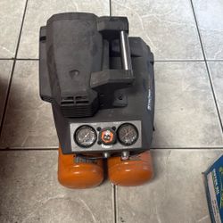Ridgid 200 PSI Compressor