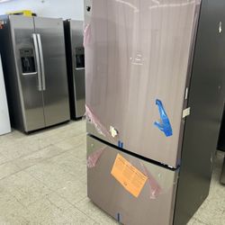 New 33” GE Bottom Freezer Refrigerator - Financing Available 