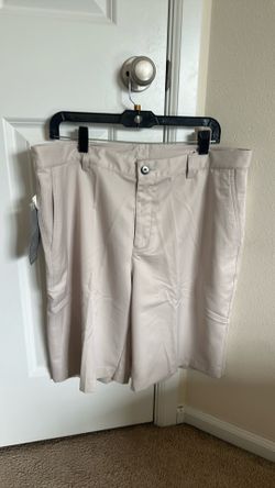 New Adidas Men golf shorts size 36 with tags