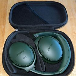 Bose Quiet Comfort Headphones