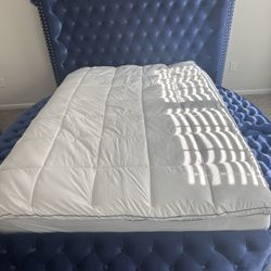 Upholstered Bed frame - Queen