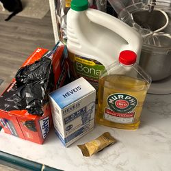 Free cleaning supply’s all basically full