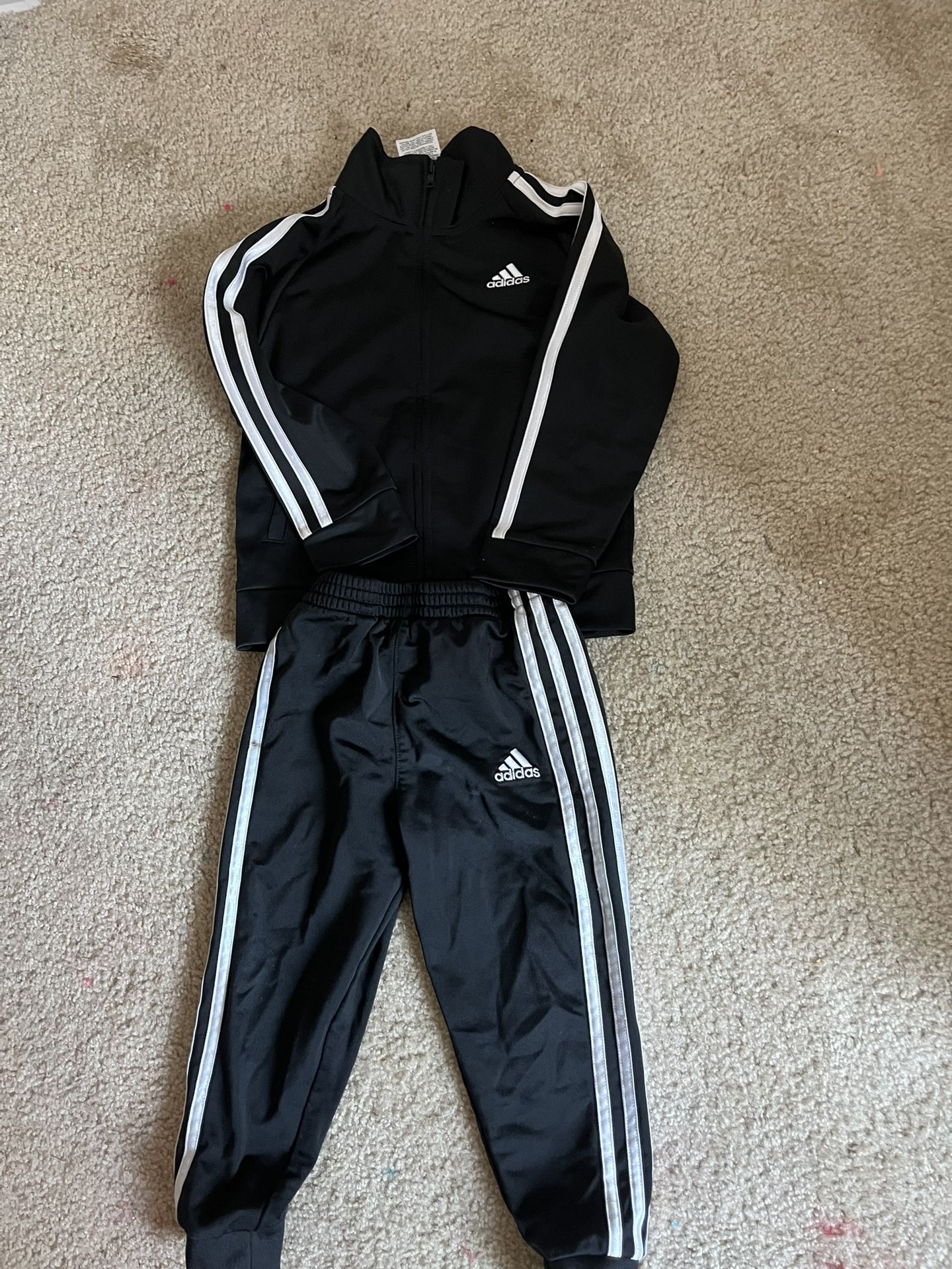 Toddler Clothes (2T-4T)