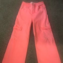 Women’s risen  cargo pants
