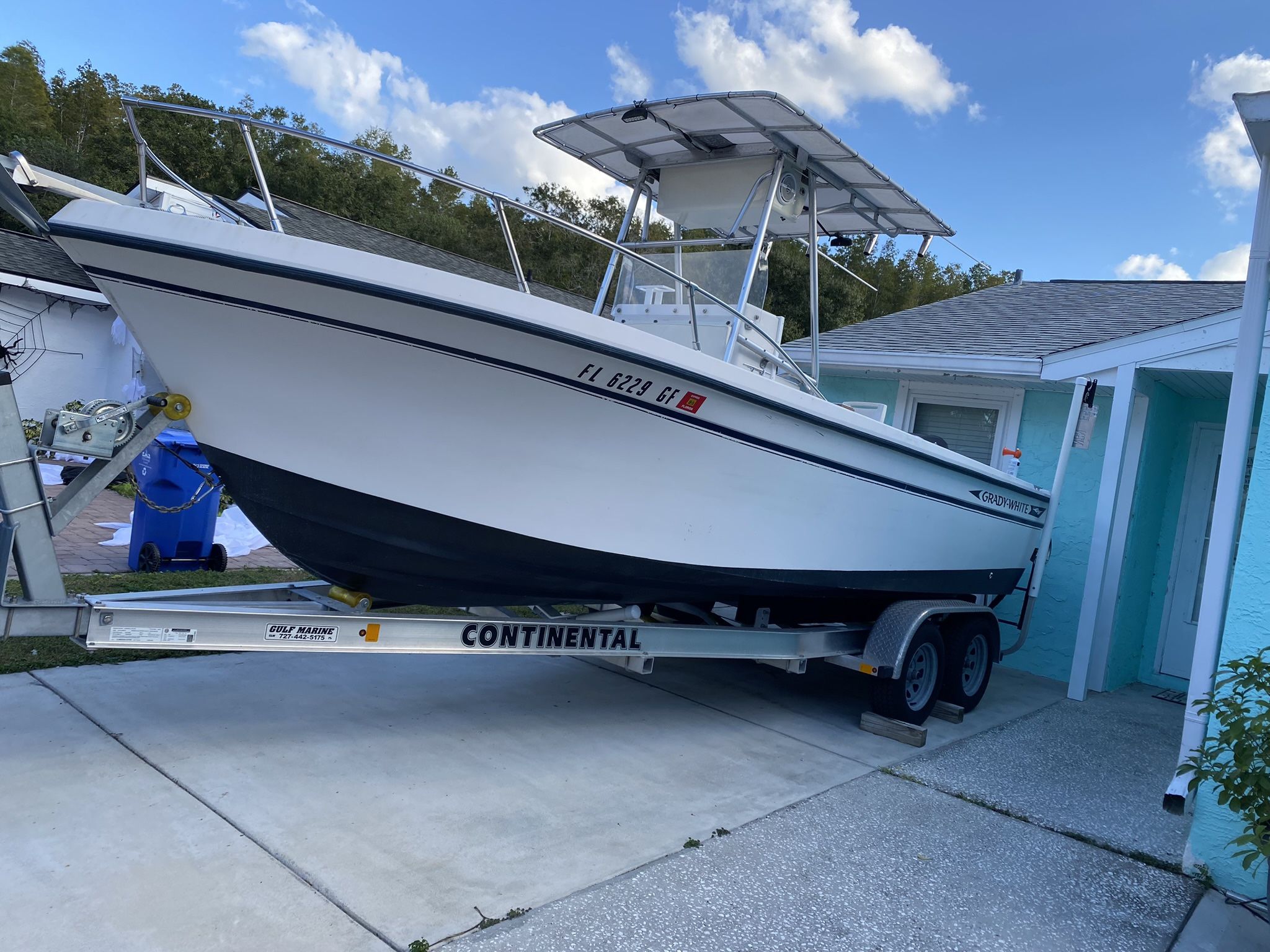 1987 Grady White Open Fisherman