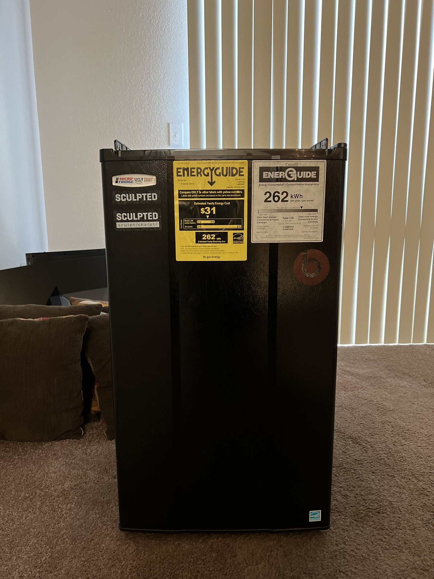 MicroFridge Safe Plug Refrigerator mini