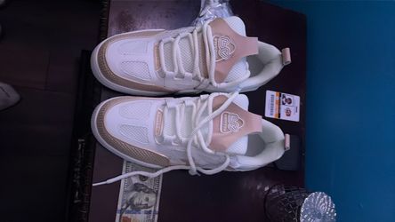 Light Brown LV Skates