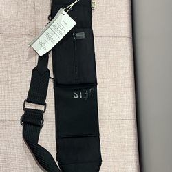 Beis The Strap Shoulder Pouch Or Fanny Pack Slip 