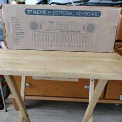 Electronic Keyboard 
