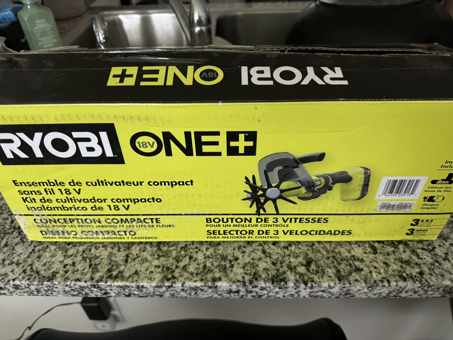 Ryobi 18 V One Plus Cultivateur