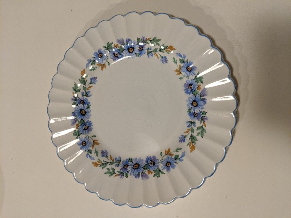J&G Meakin England Classic White Alpine Mist dessert plate