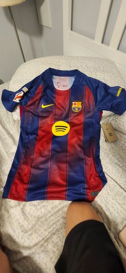 FC Barcelona Jersey Pedri Youth size: L NEW