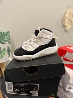 Air Jordan 11 Retro Toddler Size 5C