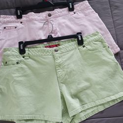 Junior Size 17 Shorts by SO 