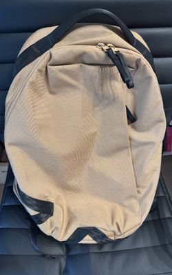 Able Carry Daily Backpack 20L Tan