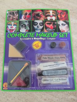 Rubie's Complete Halloween Costume Makeup Set