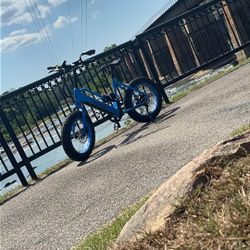 Pedego E-bike NEED IT GONE