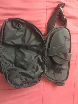 Fanny pack holster