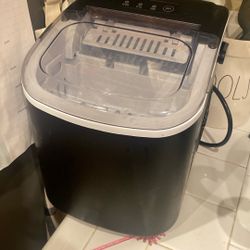 Ice Maker  Countertop 